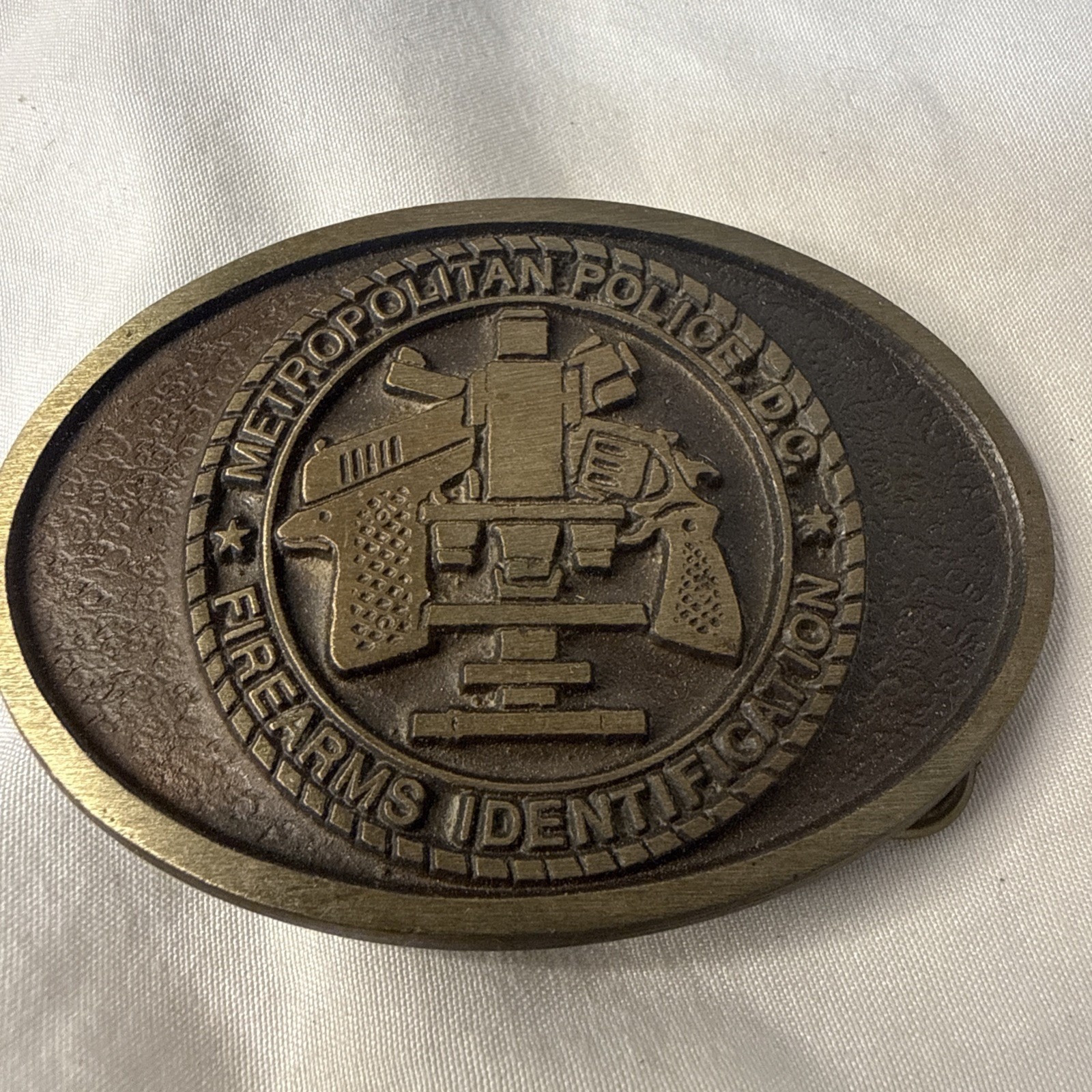 Vintage Brass Metro Police Dc Belt Firearms Id Gun Revolver Microscope Buckle